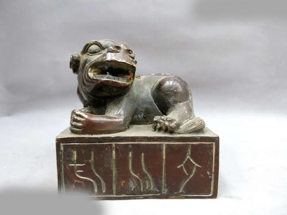 

DS China bronze copper carved beautiful fine Foo Dogs Lion Seal sculpture Statue