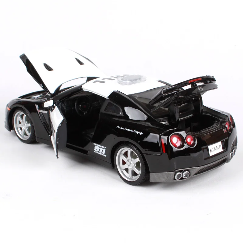 Maisto 1:24 2009 Nissan GT-R(R35) Полицейская машина спортивная машина литая под давлением модель автомобиля игрушка Новинка в коробке 32512