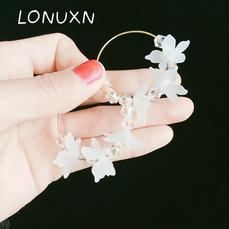 

high quality Crystal White Camellia Flower hoop Earrings Fashion Personality Petals Stereoscopic Big hoop Earrings Women Jewelry