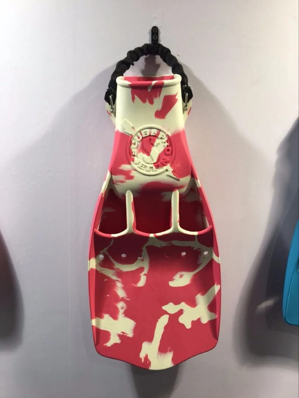 Scubapro Jet Fins Camo Pink Special Editionin Swimming Fins from Sports & Entertainment on