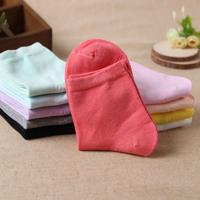 Осень Зима Оптовая продажа Новый натуральный хлопок для женщин носки для девочек средней длины карамельные цвета качество массаж низ
