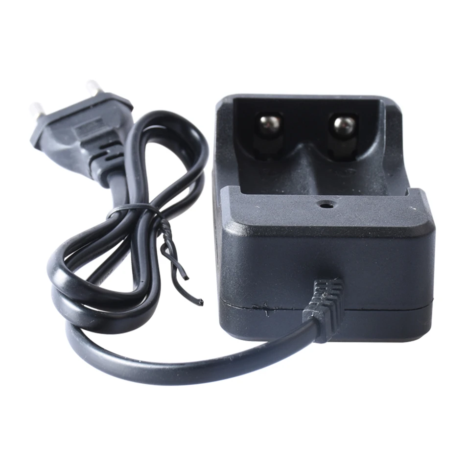 battery charger08
