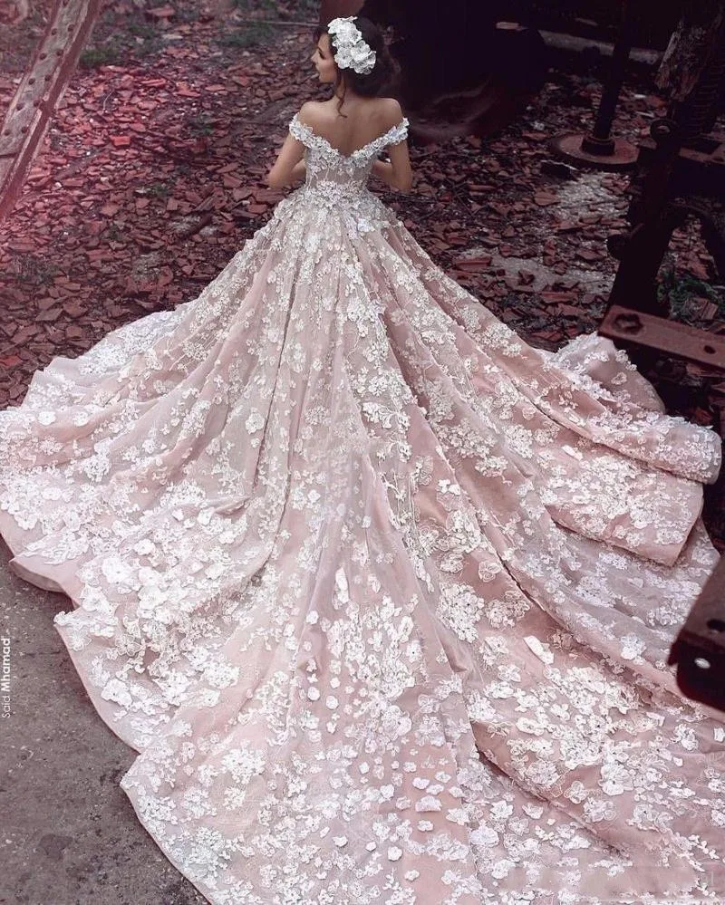 Saudi Arabian Wedding Gowns robe de mariee trouwjurk Floral 3D Bridal Gown Long Vestido De Noiva 2018 Abito da sposa gelinlik
