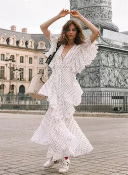 

2019 Cake Dress Sexy Celebrity Elegant Short Dot Ruffles Women V Neck Night Club Batwing Sleeve Body con Party Dresses Wholesale