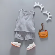 Комплект одежды из хлопка и льна для маленьких мальчиков, летняя футболка без рукавов+ шорты для мальчиков и девочек одежда для детей из 2 предметов