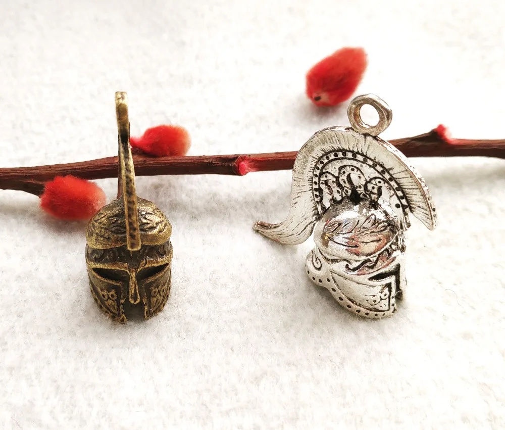

6Pcs 37*32*16mm ancient bronze and silver roman warrior stereoscopic helmet DIY retro pendants accessories