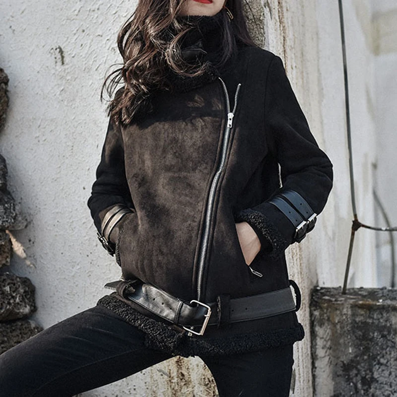 

Women Fur Velvet Coats European and American Style Thick Warm Fur Overcoats Cheap Lady Automotive Fur Coats Outwear Winter A122