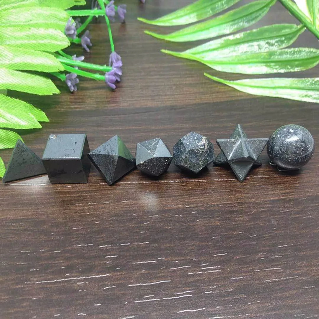 7pcs/set  Hematite Platonic Solids Sacred Meditation Crystal Geometric Set Black 2019 New