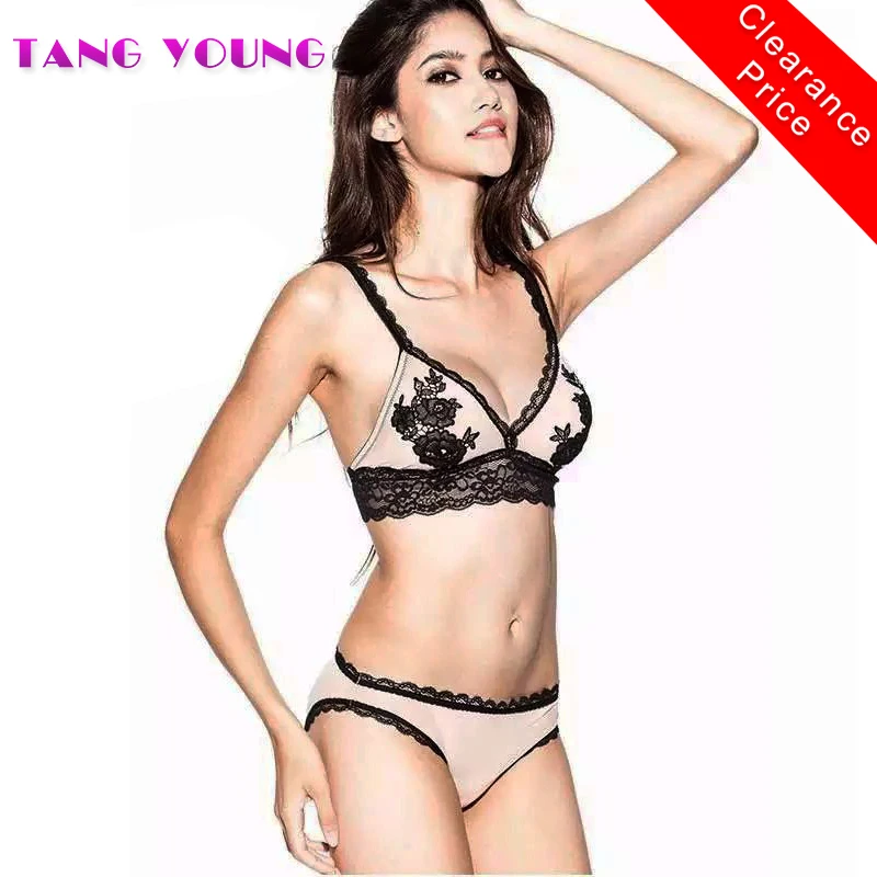  Sexy Embroidery Bra Set Ultra-thin Lingerie Set Women Floral Embroidery Intimates Sexy Transparent 