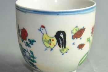 

marked old chinese wucai Porcelain flower Cock Rooster Chicken statue cup bowl
