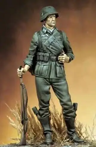 

90mm Resin Figures WWII Soldier 1pc (no base) Not Assembled Uncolored