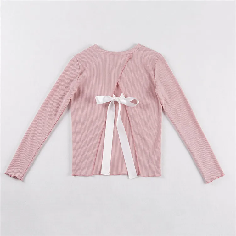 autumn women T shirt long sleeve photos by cellphone