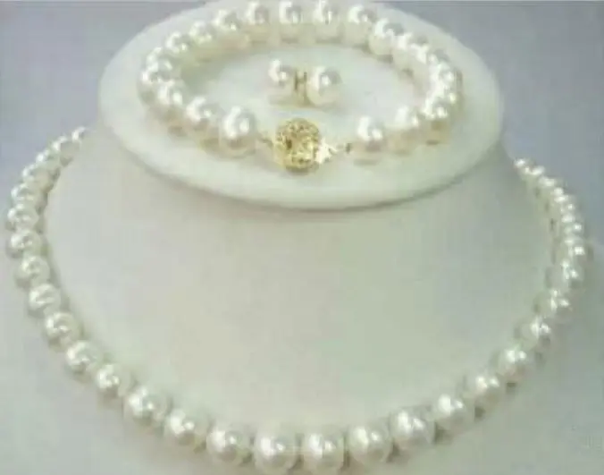 

Natural 9-10mm White Pearl Necklace Bracelet & Earring