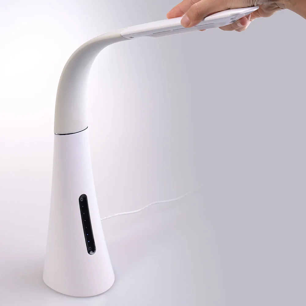 Удара 7 уровня touch глаз-уход светодиод стол настольные лампы Gooseneck Светодиодная