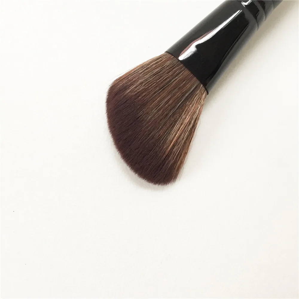 Baremineral Expert Application Cheek & Eye Brush _ 3