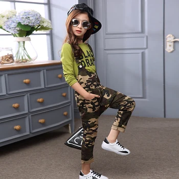

Children's clothing girls child autumn fashion child Camouflage women's bib pants child personality harem pants set
