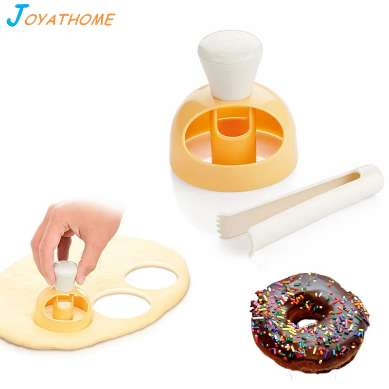 

Joyathome DIY Donut Maker with Tongs Bakery Tool Plastic Fried Doughnut Cutter Baking Tools Bakeware
