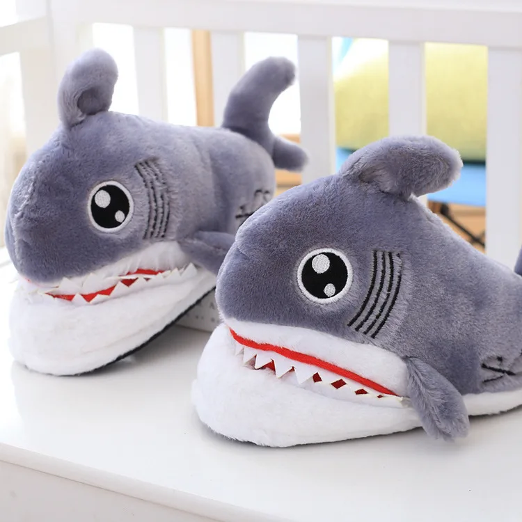 Funny Shark slippers for girls Winter Flock Short plush House shoes women Cute cartoon Bedroom slippers Flat with Soft - Цвет: Grey
