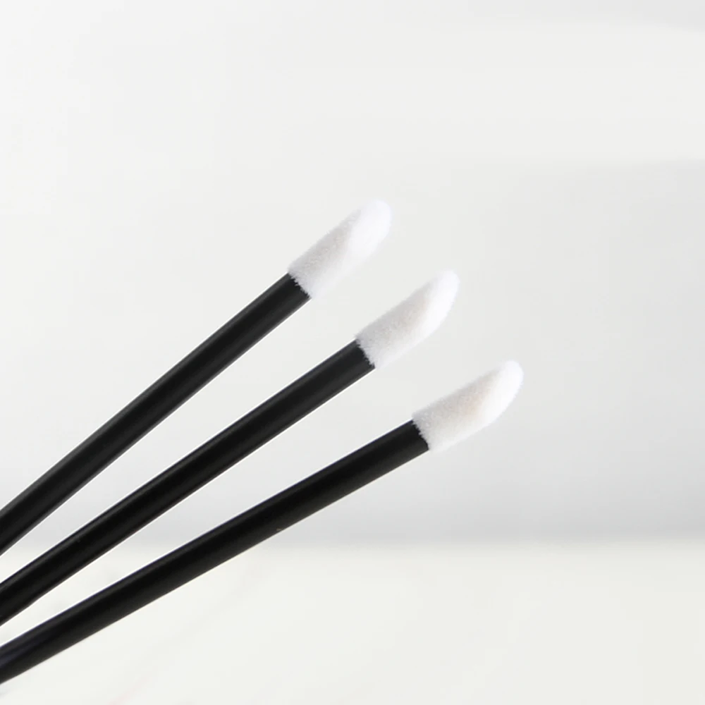 New 50Pcs Lipbrush Makeup Brushes Disposable Cosmetic Lip Brush Lipstick Gloss Wands Applicator Make Up Tool Brush Black&Clear (4)