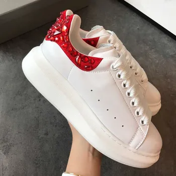 

Tennis Feminine White Leather Shoes Hot Brand Crystal Embellished Low Top Woman Sneakers Lace Up Woman Flats Platform Shoes