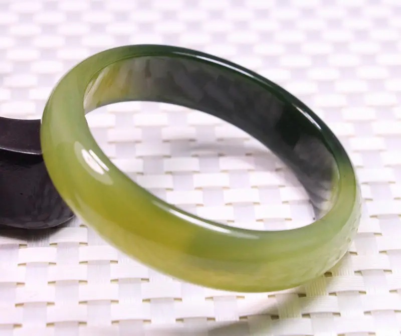 

62MM VERY FINE RARE NATURAL GREEN JADEITE BRACELET BANGLE #B208 a 5.19