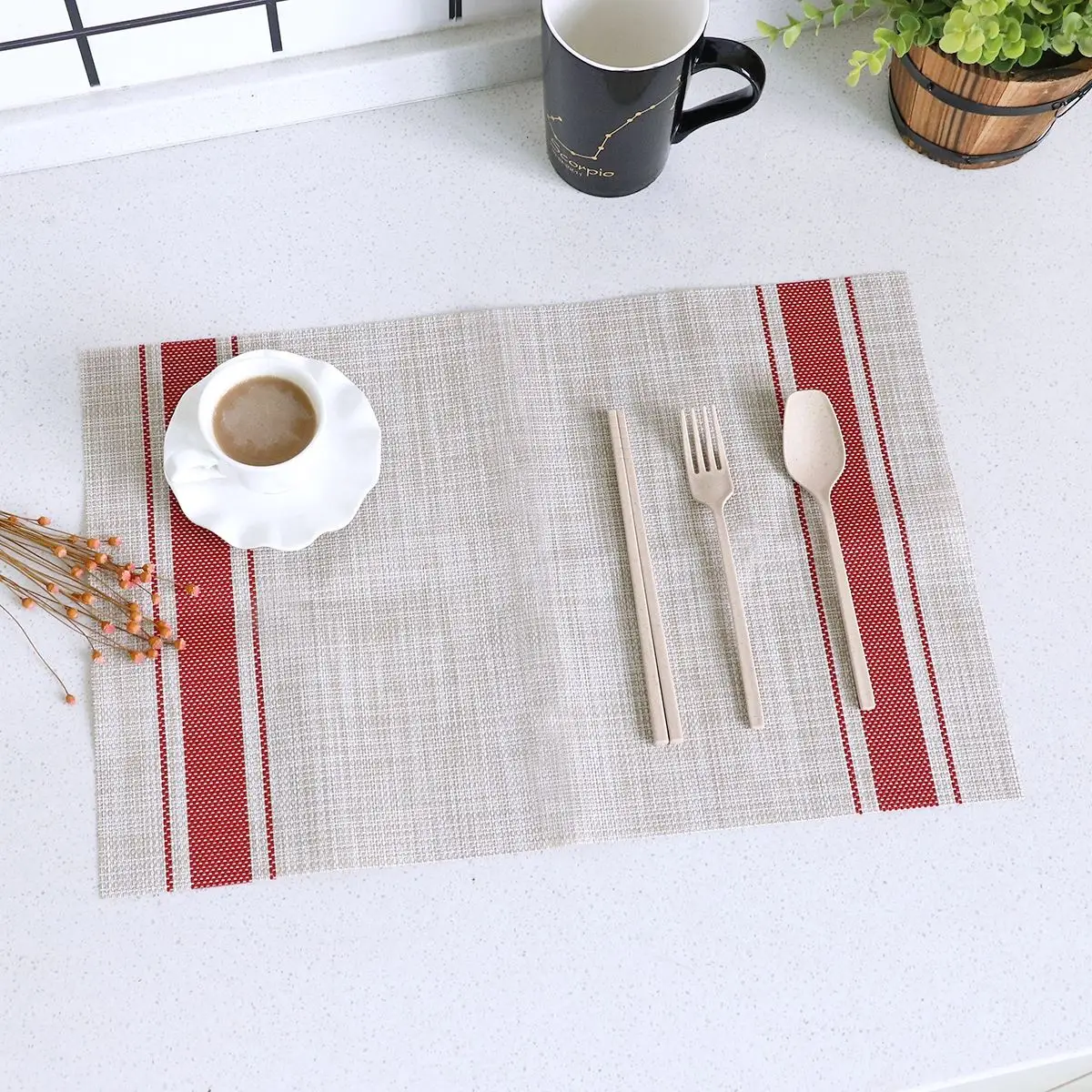 

2019 PVC Woven Placemat Table Mats For Dining Table Pad Washable Crossweave Non Slip Coaster Stand Hot Place Mat Easy To Clean