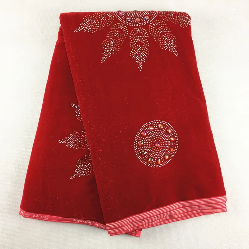Высоко качественная французская кружевная ткань с вышивкой нигерийские вечерние платье 003 Африканский 5 ярдов бархатная кружевная ткань с бусины камни - Цвет: red