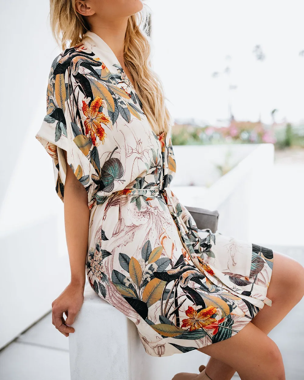 

Summer Dress 2019 Floral Women Short Dresses Elegant Long Sleeve High Waist Dress Sexy Party V Neck Dress Boho Dress Vestido