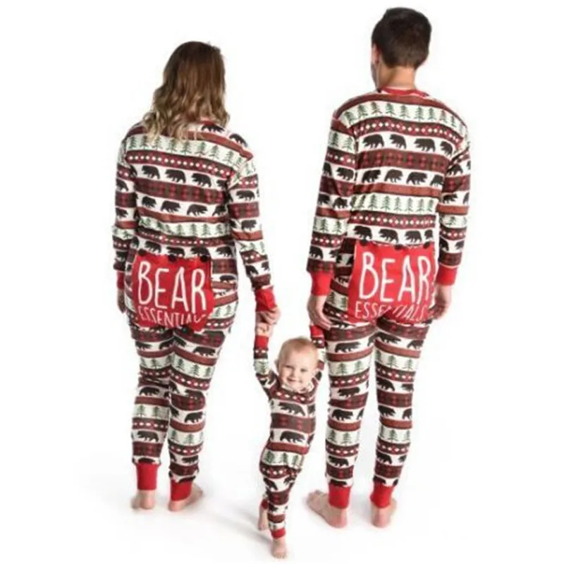 Family Matching Christmas Pajamas Set New 2018 Mom Dad Kids Deer Pattern Striped Sleepwear Nightwear Family Look Xmas PJs Sets