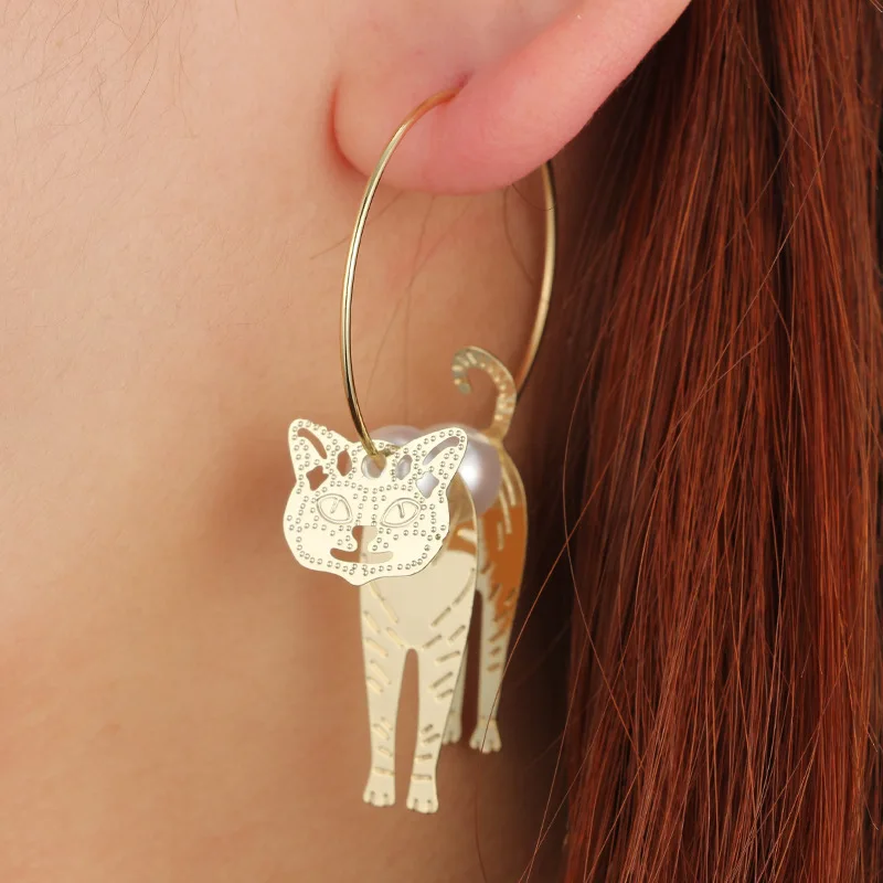 Unique Cat Hoop Earring Fashion Gold Big Round Earring for Women Cute