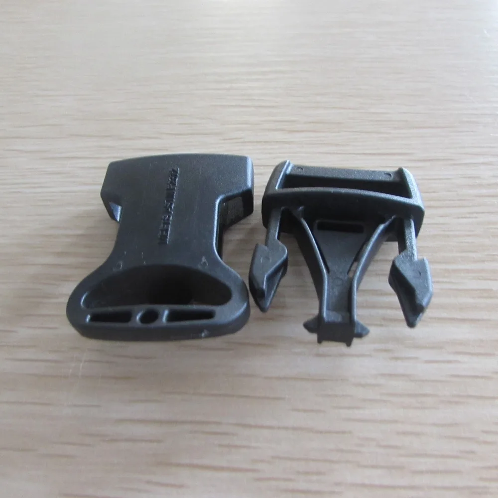 double lock buckle