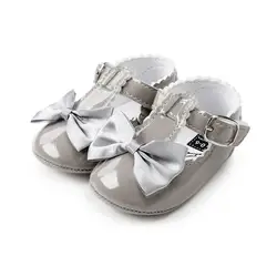 WONBO младенческой обувь для девочек обувь для малышей Мягкая подошва из искусственной кожи Bebe кроватки лук обувь 0-18 месяцев мокасины для