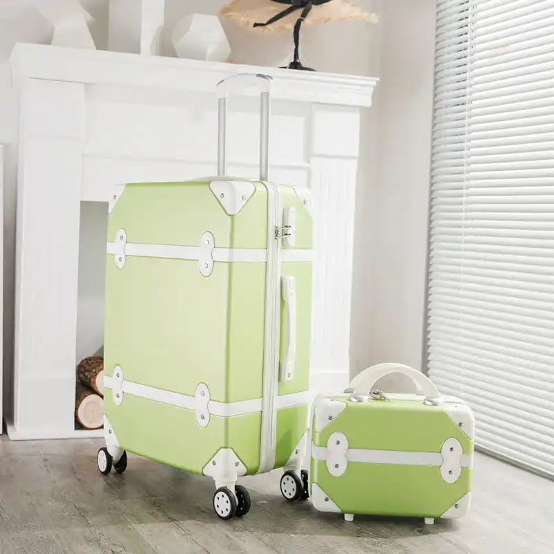 22 inch hard suitcase
