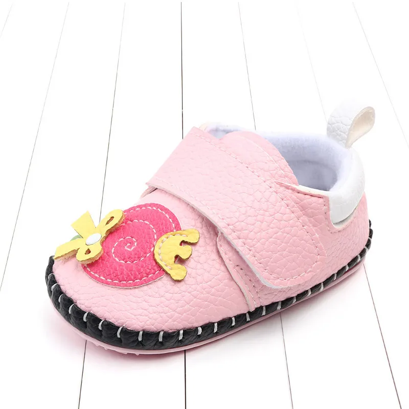 Обувь для малышей; 4 сезона; нескользящая обувь с мягкой подошвой для малышей; обувь для мальчиков и девочек на липучке; цветная обувь из искусственной кожи; Новинка; 0-12 месяцев - Цвет: Pink Candy