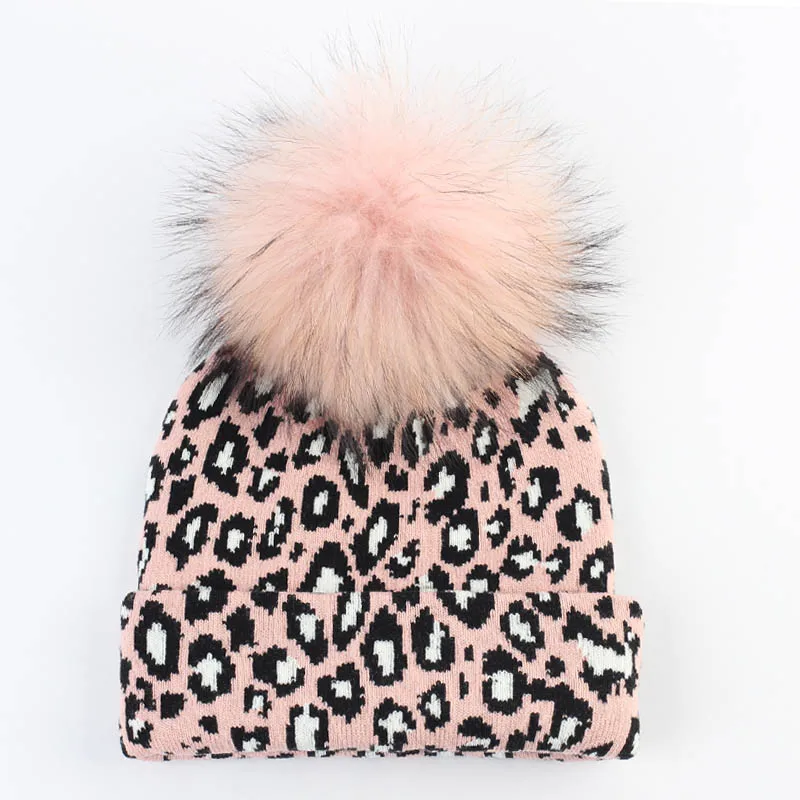 Женская леопардовая Шапка-бини с помпоном, зимние теплые шапочки с принтом, шапочки с помпоном из меха енота, Femme Skullies& Beanie DQ880C - Цвет: Pink B