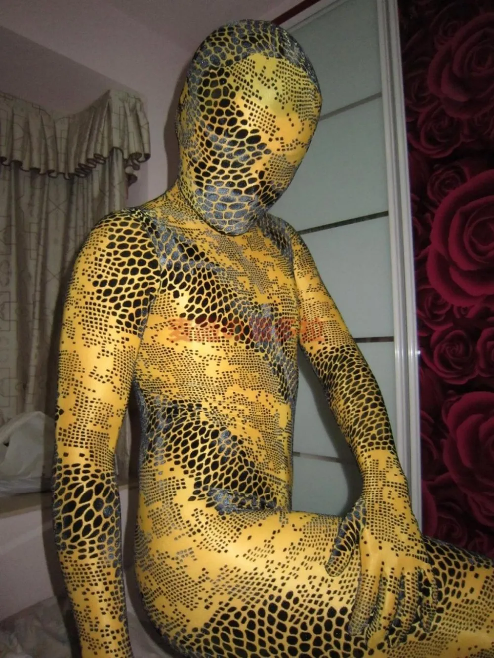 Индивидуальные Прохладный желтый дастаркус змея Колготки Кожи зентай-костюм комбинезон костюм фетиш