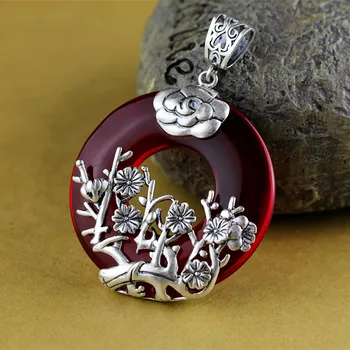 

Real Pure 925 Silver Garnet Chalcedony Pendant For Women With Plum Blossom Ethnic Spiritual Meditation Jewelry