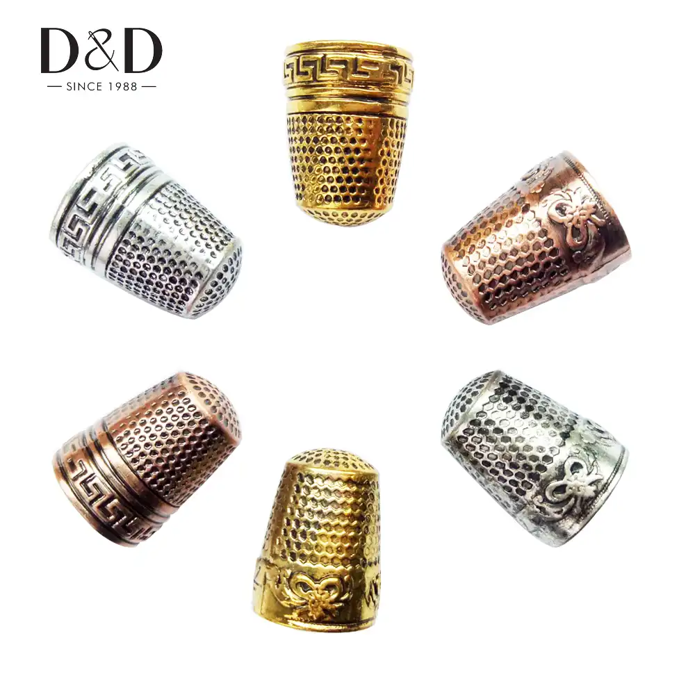 KESYOO 20 Piezas Costura Dedal Protector de Dedo Dedo Pl/ástico Protector Pin Agujas Costura Acolchado Artesan/ía Arte Herramienta Estilo Mixto