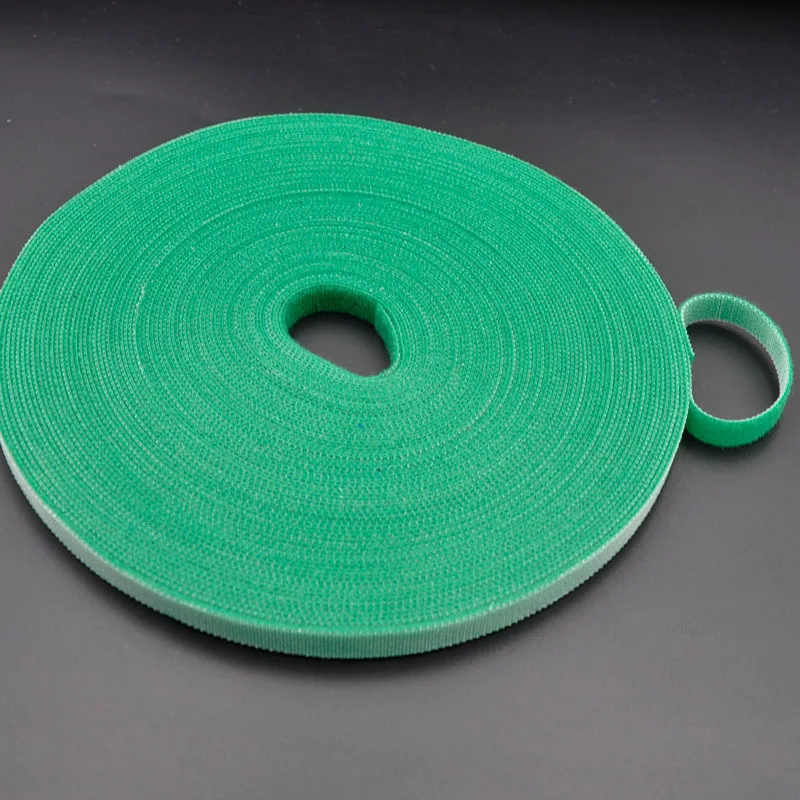 11025808837_1806468417