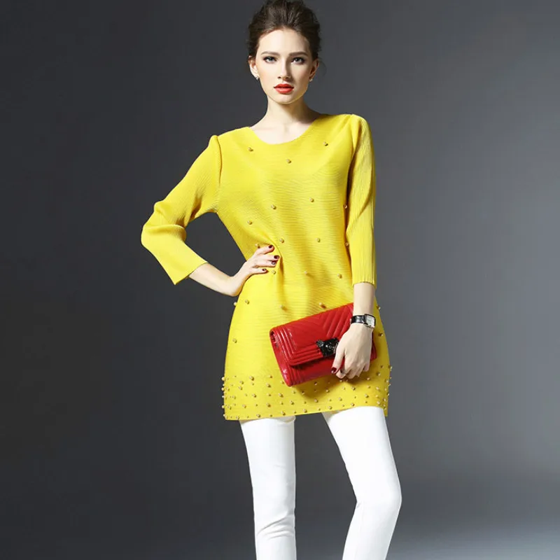 Beste Issey Miyake 2018 Lente Zomer Vrouwen Plooi Mini Jurk Eenvoudige Vouw Losse Grote Maat Solid Kralen Jurken Stretch Stoffen