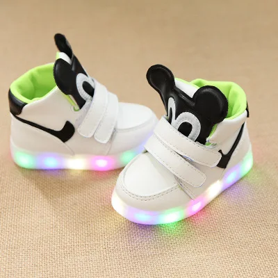 Yiyepianzhou девочек светодиодный освещенные спортивная обувь осенние детские Мультяшные сапоги для девочек, мальчиков, детей, Повседневное блестящие звезды Мягкая обувь EU21-30
