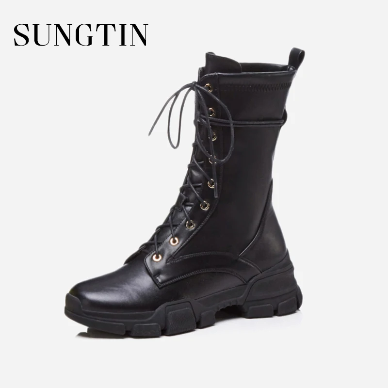 

Sungtin Genuine Leather Riding Boots Black Lace-up Flat Short Motorcycle Boots Women Plush Warm Winter Boots Ladies Ankle Boots