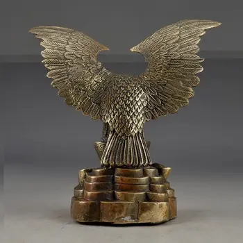 

old Chinese Vintage Brass Handwork Hammered Wealth Succeed Eagle StatueS Statue wholesale factory BRASS Arts outlets