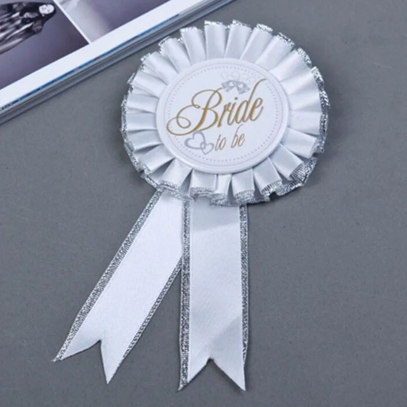 

Hot Sale Fashion Creative Single Party Badge Bride Badge Clothing Match Brooches ZCC7897