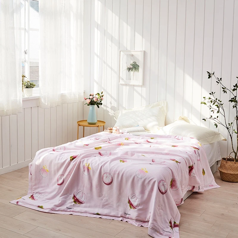 

Satin Silk feeling Summer Quilt Fruit print cartoon pink blanket Duvet Bedclothes Cotton Outer Cover Soft cool soft Smooth Throw