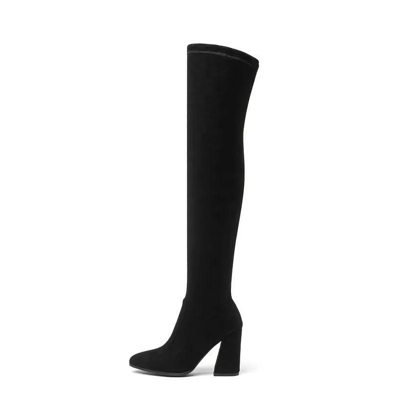 Baratos QUTAA 2020 mujeres sobre la rodilla botas altas moda todo fósforo puntiagudos zapatos de invierno elegante todas las mujeres del partido botas tamaño 34 43