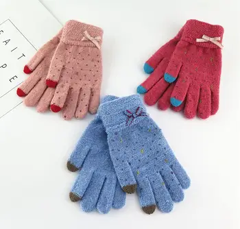 

Autumn and winter women thicken warm knitted gloves female winter dot print glove winter warm touch screen driving glove R262