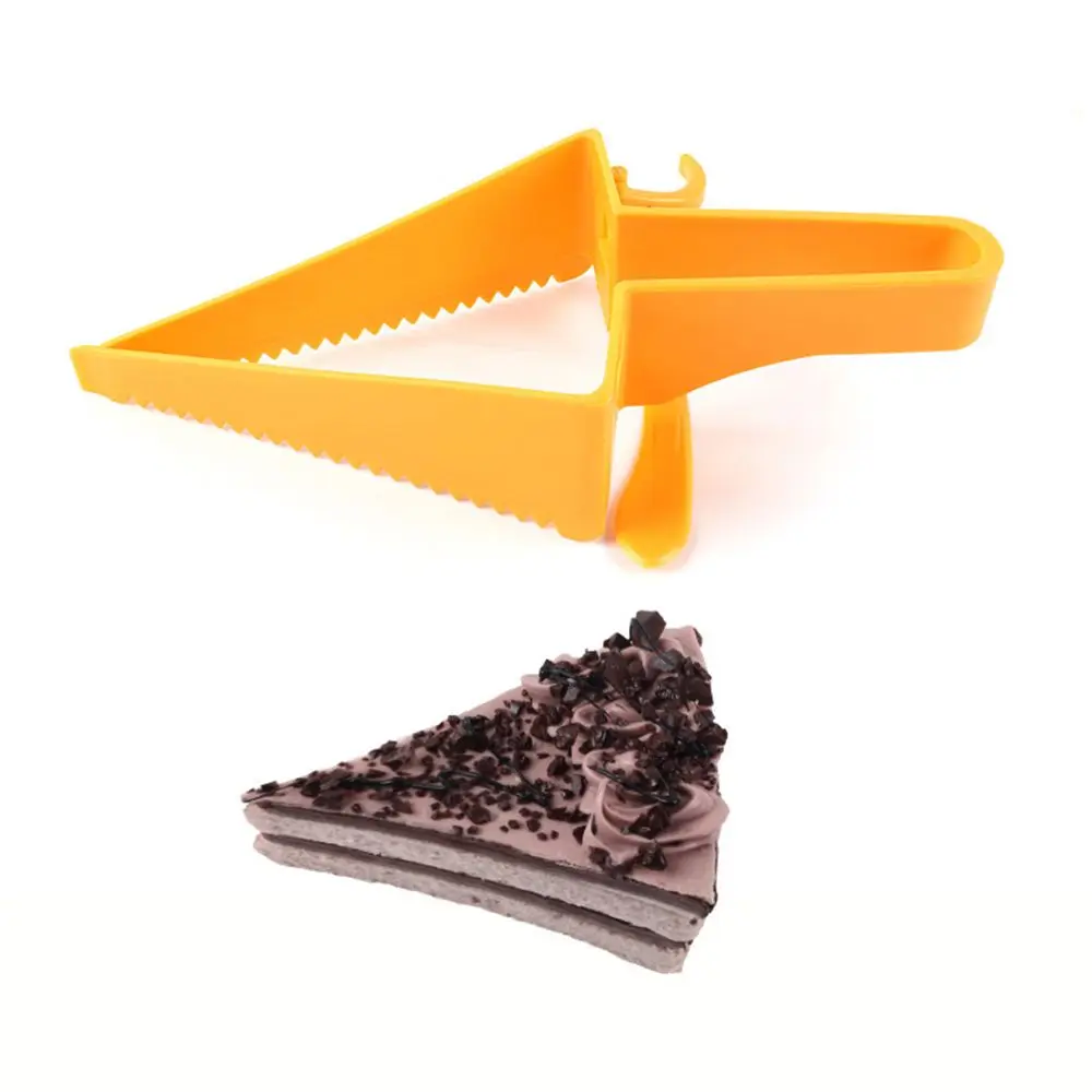 1pcs Triangular Cake Cutter Plastic Cake Knife Separator Cutter Mold