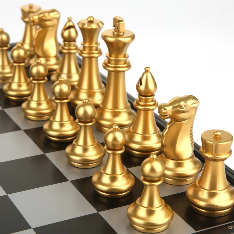 Super Big Home International Chess Set Magnetic Foldable Board With Golden Silver 32 Chess Pieces 36x36x2/32x32x2cm