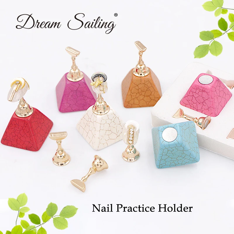 Nail-Plactice-Holder-01